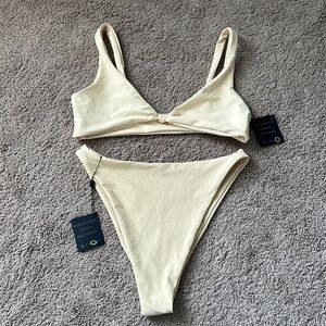 Skatie Penny top + kelly bottom in buttercup